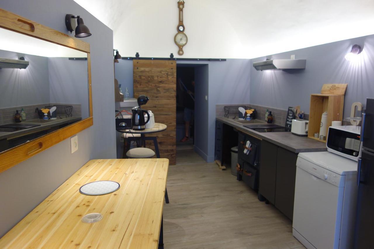 Le Bouquiniste, Centre Historique, Fibre, Ess, Rez-De-Chaussee, Bedinshop Romans-sur-Isère Εξωτερικό φωτογραφία